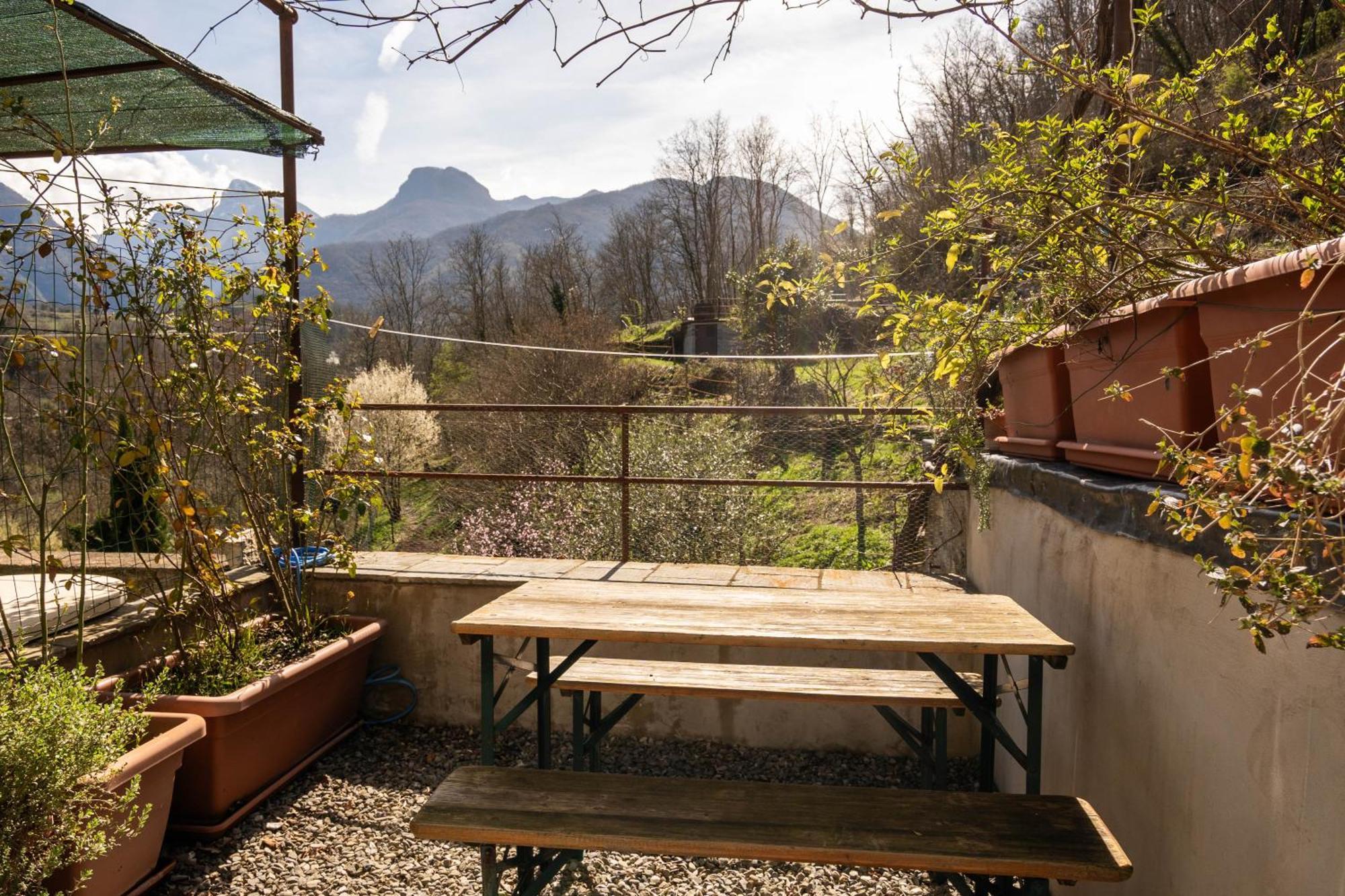 Le Case Nel Borgo Fivizzano Exterior foto