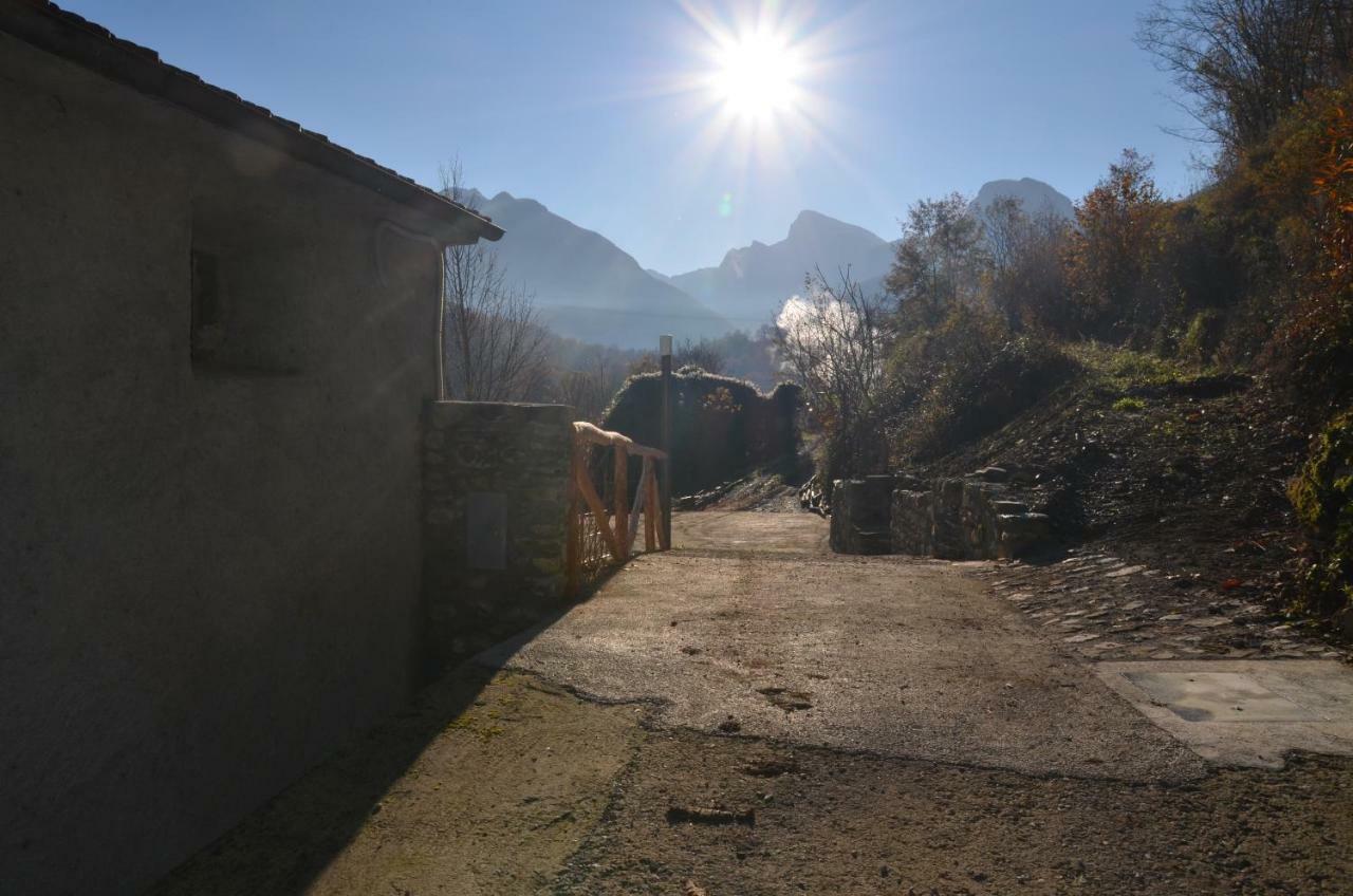 Le Case Nel Borgo Fivizzano Exterior foto