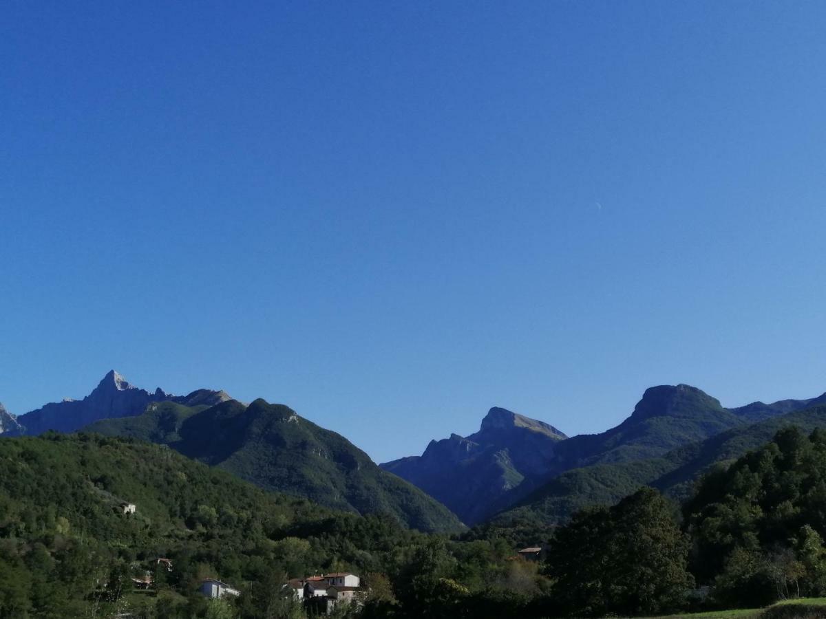 Le Case Nel Borgo Fivizzano Exterior foto