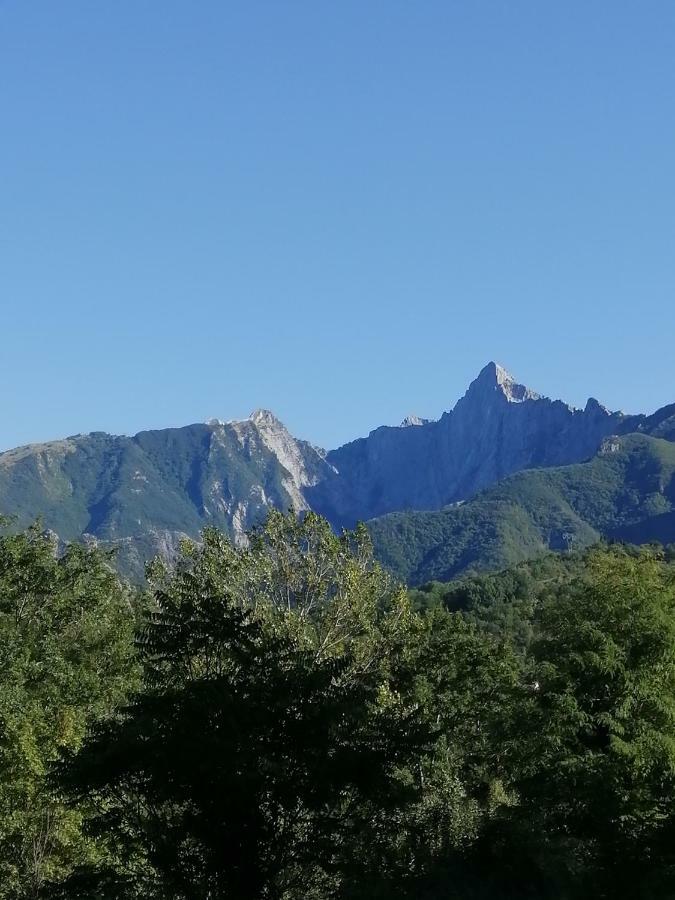 Le Case Nel Borgo Fivizzano Exterior foto